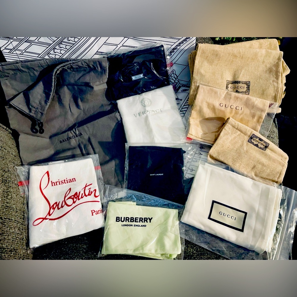 32 DUST BAG Lot LUXURY BRANDS 
LOOK! LOOK! LOOK! GUCCI